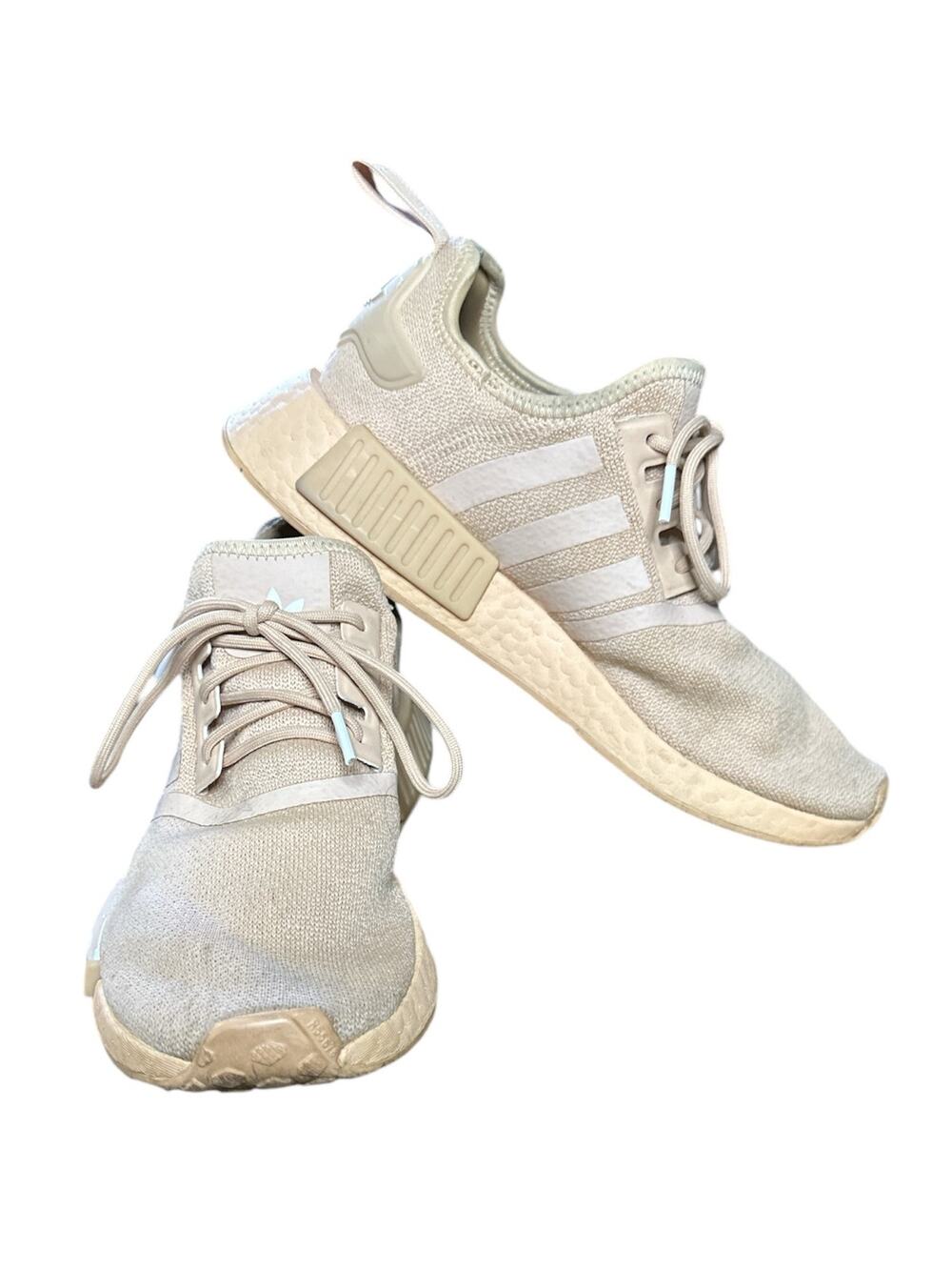 Adidas Women’s Peach Light Pink Lace Up NMD R1 Athletic Workout Shoes Size 9